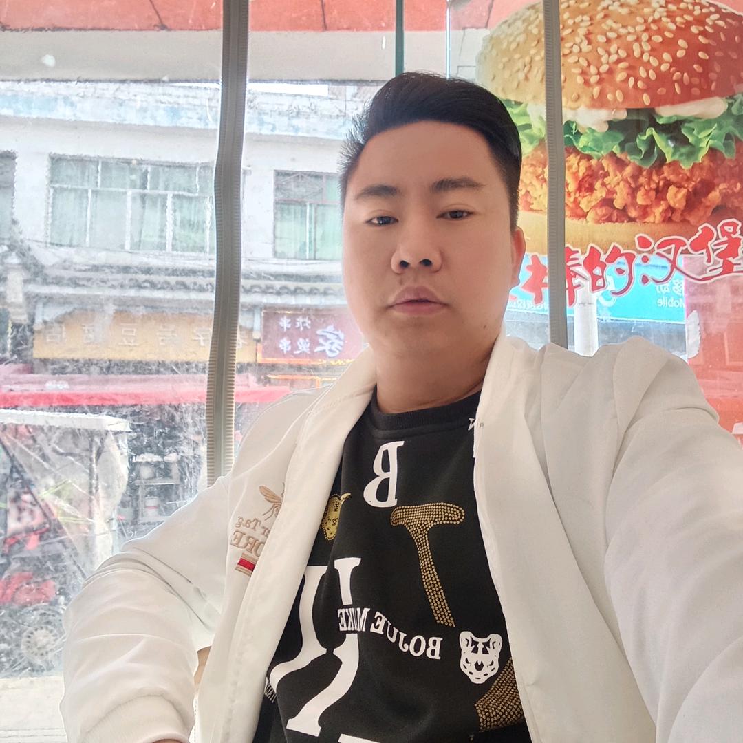 一身疲惫，一身伤