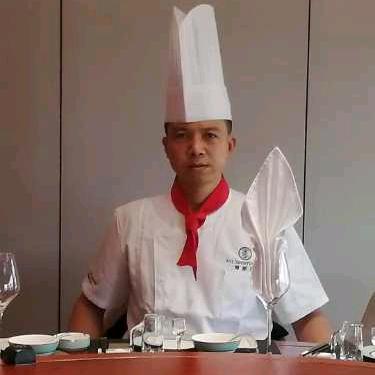 吃荤者—石厨上门服务