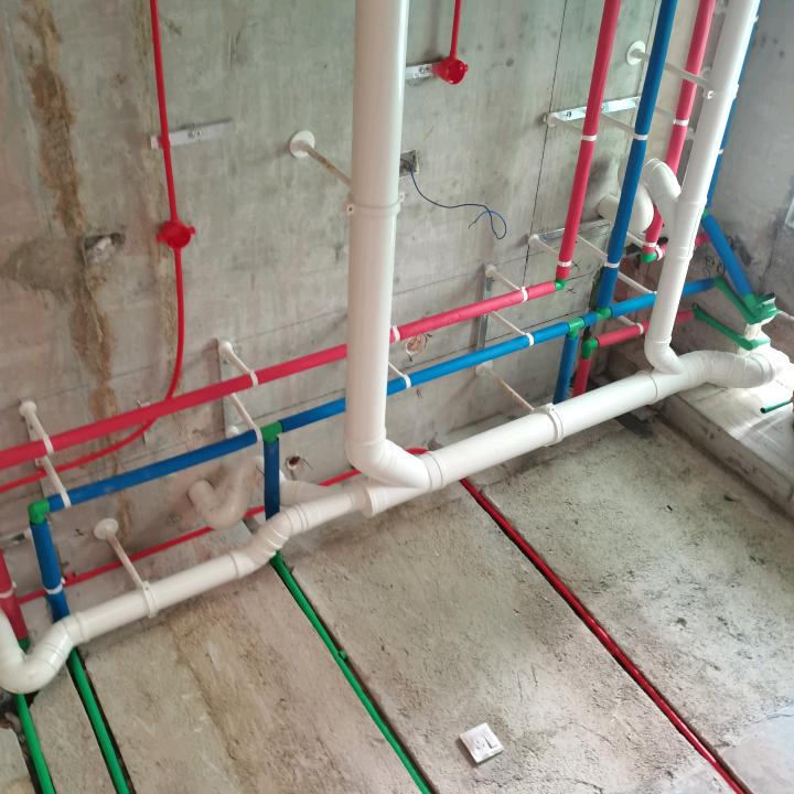 砚山小马水电：马朝伟