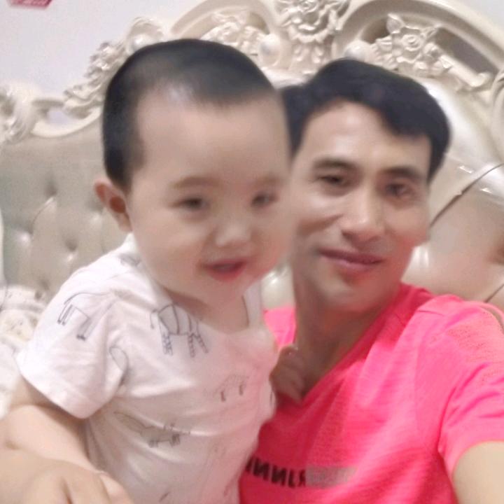 李建军