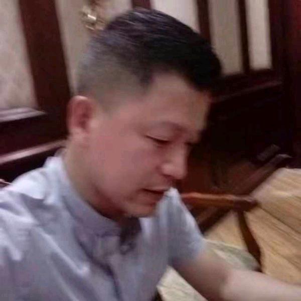 实话实说团队/心有千千结