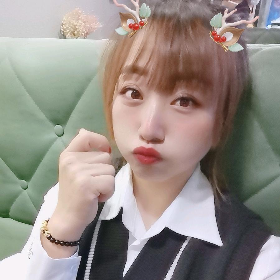 @瑞瑞(*^ω^*)