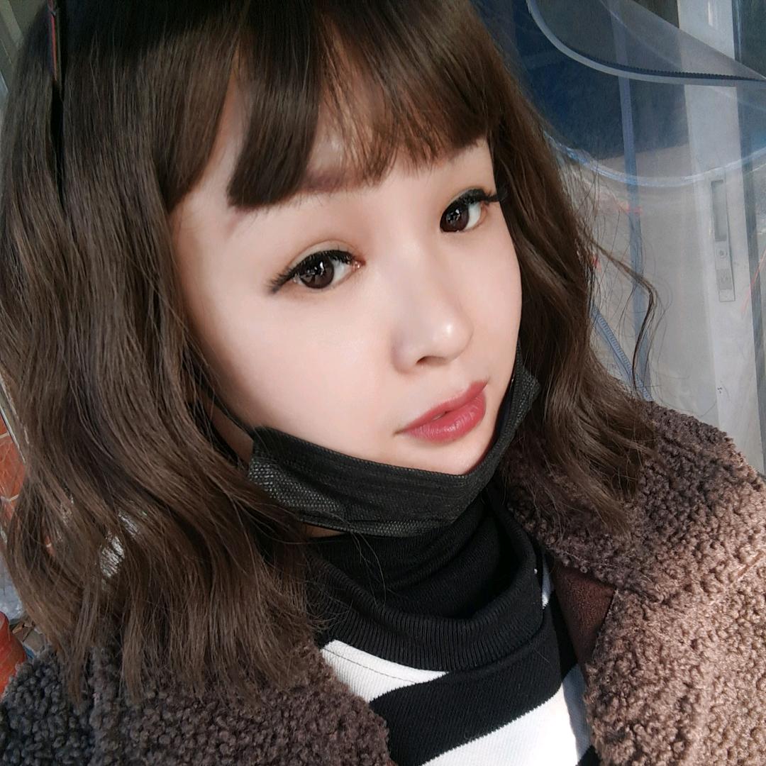楚楚🌹🌹🌹