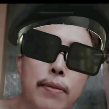 平凡