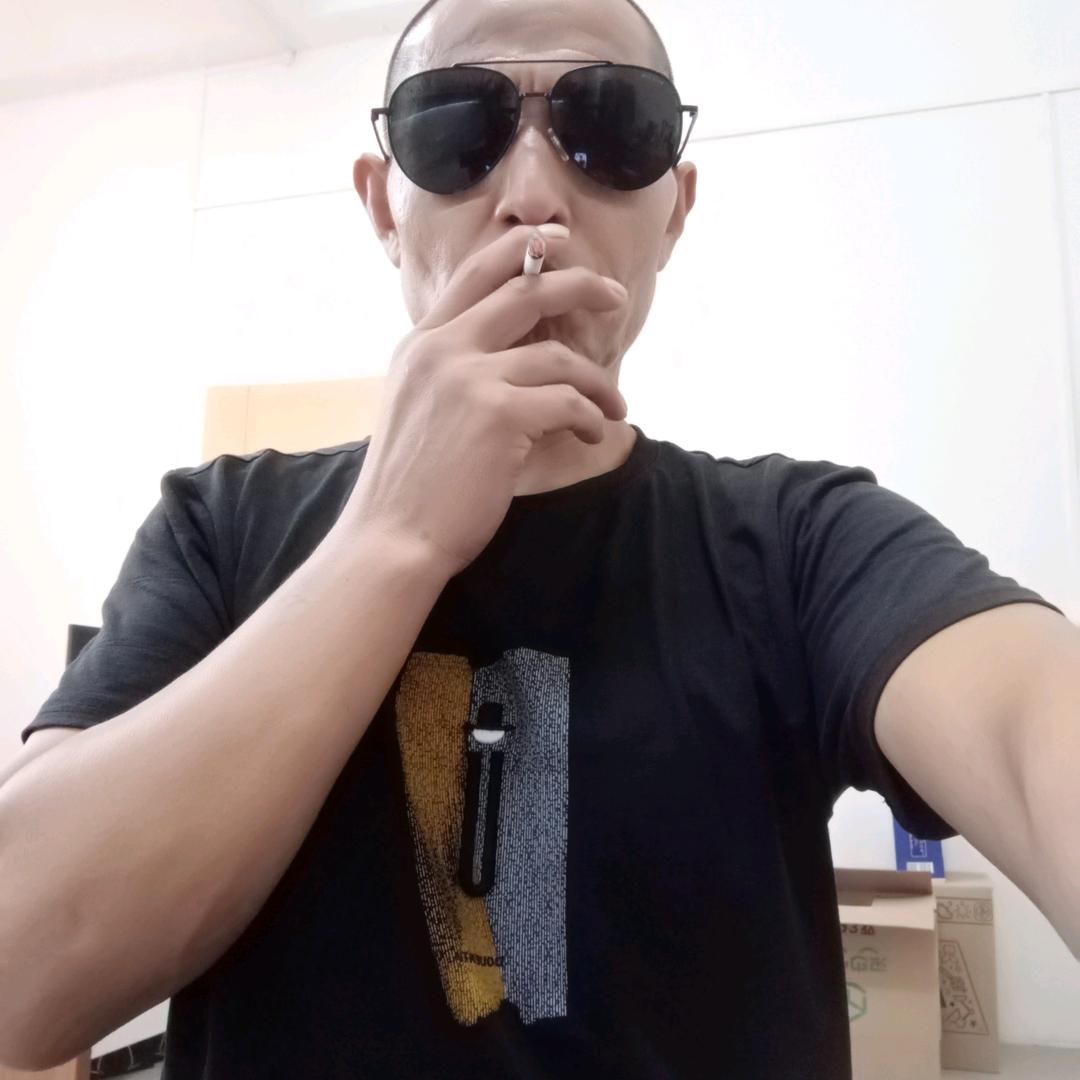 人在做！天在看！周新文