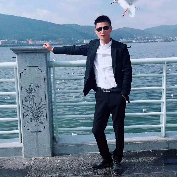 泸西太阳坡建材城新概念窗帘