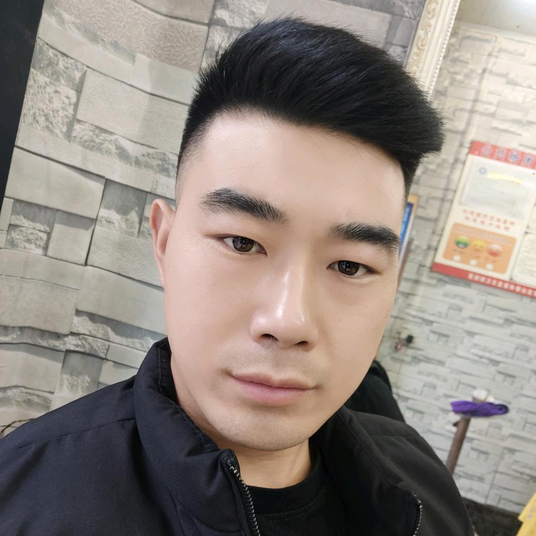 龙行天下