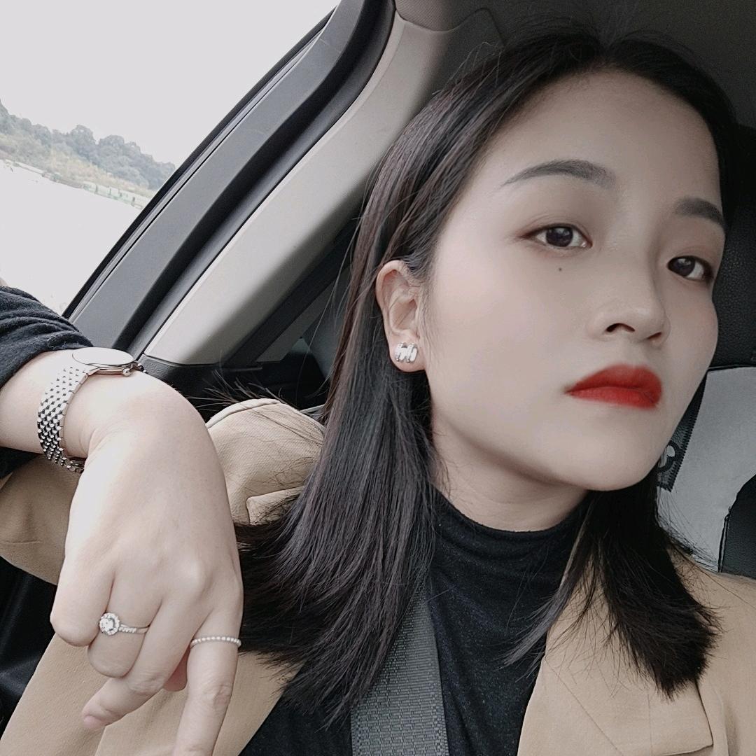 铂金酒店Doir邱鸿