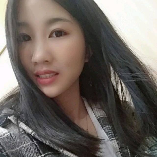 何雪