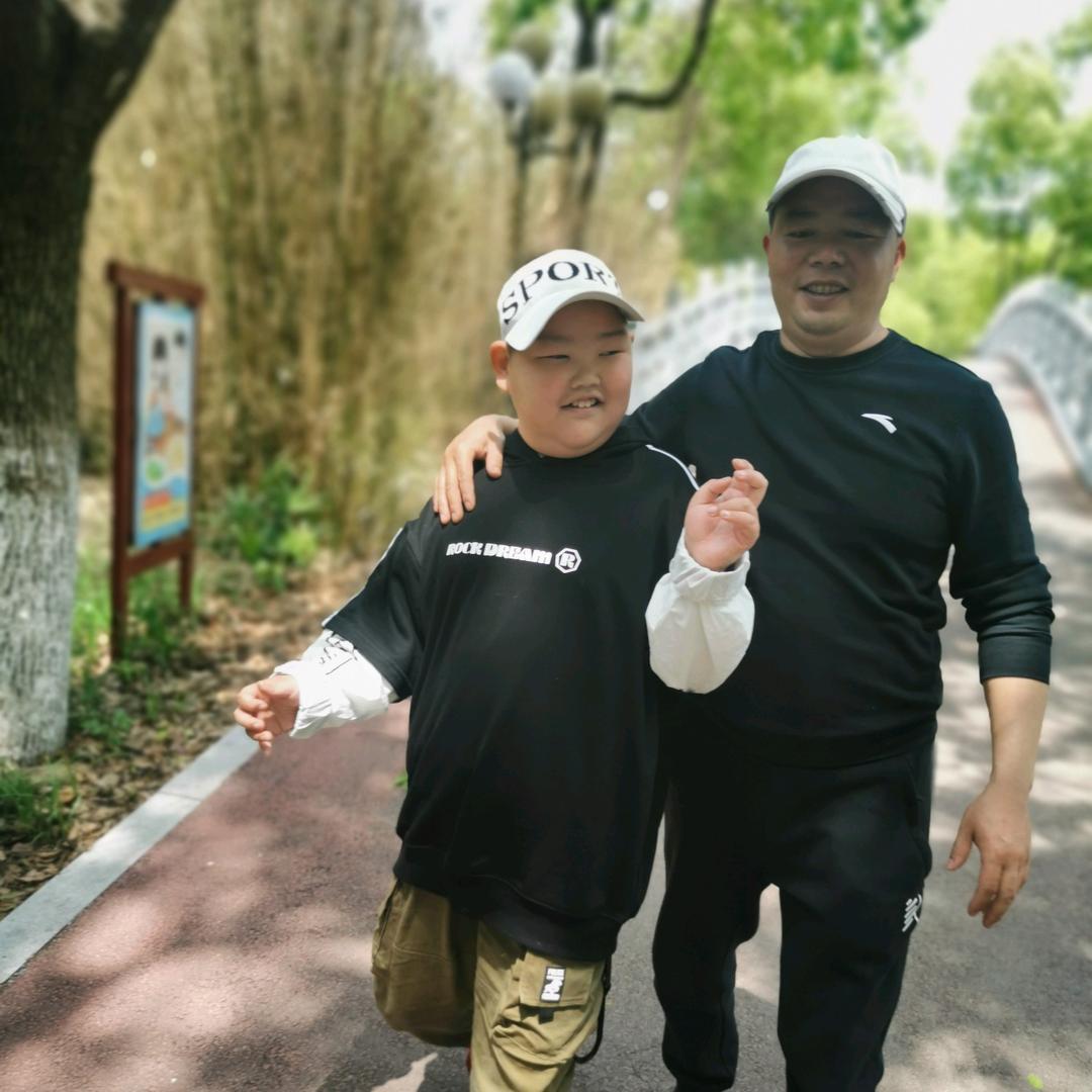 万源市王二米粉店