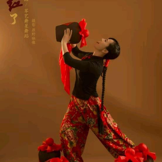 开心舞友团～金姐