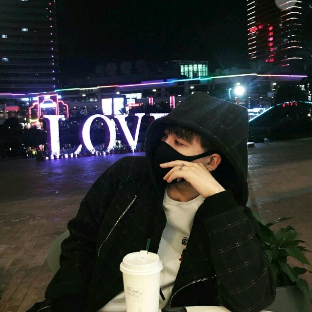 段刚刚