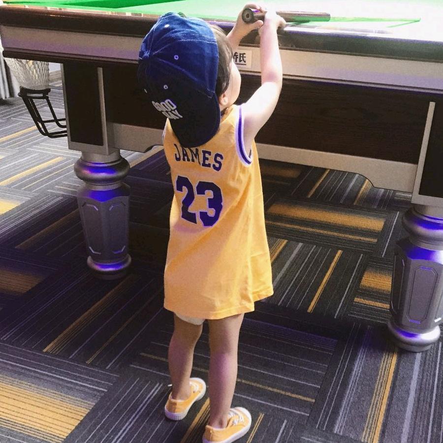 俊俊俊俊丶俊糕