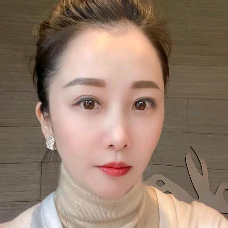 陈花爱钓鱼