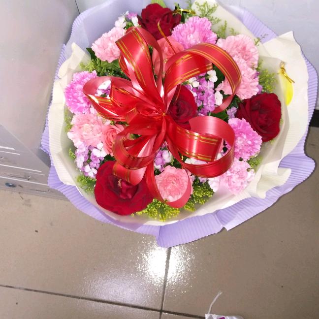 @:)╭(╯萌萌╭(╯