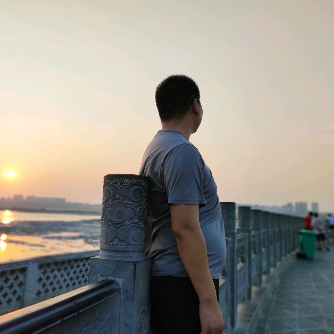 半生沉浮四十