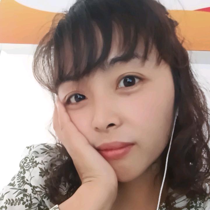 微笑╭☞( ￣ ▽￣)╭☞看每一天(ง