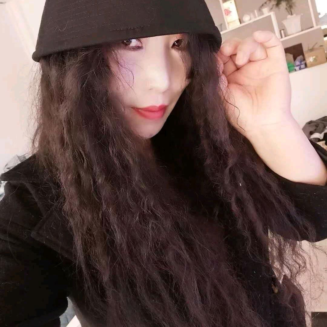 思思