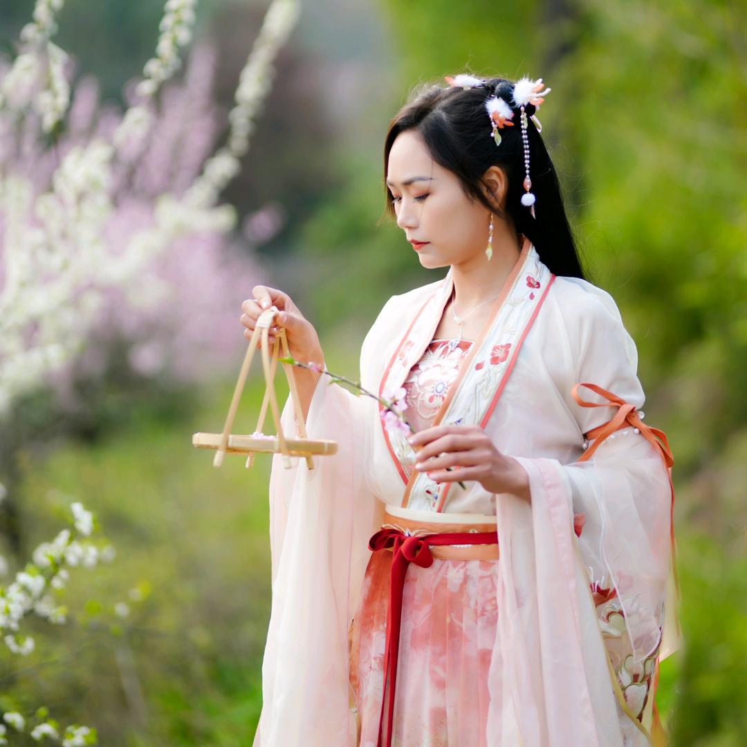 ღ᭄💞素素☾⋆᭄💞