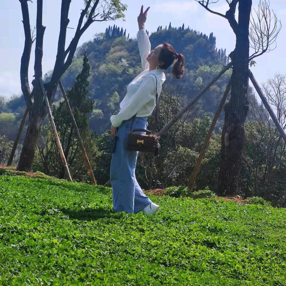 清晨里的一束光🌙