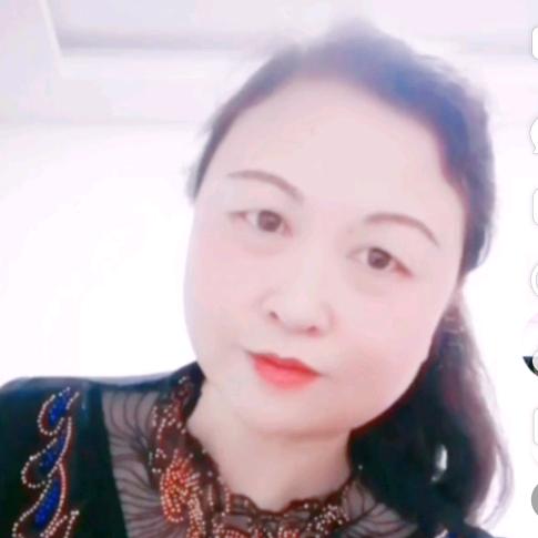 芳姐爱唱歌
