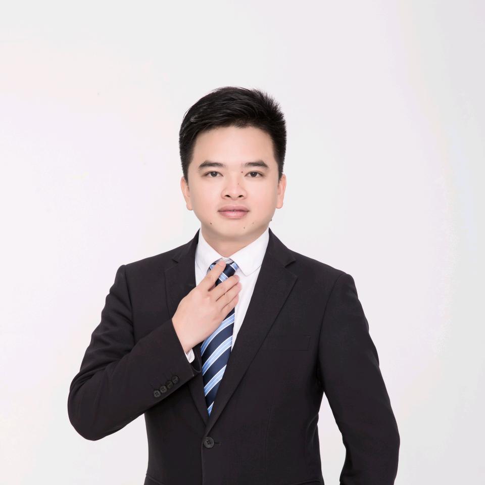 努力搬砖的党律