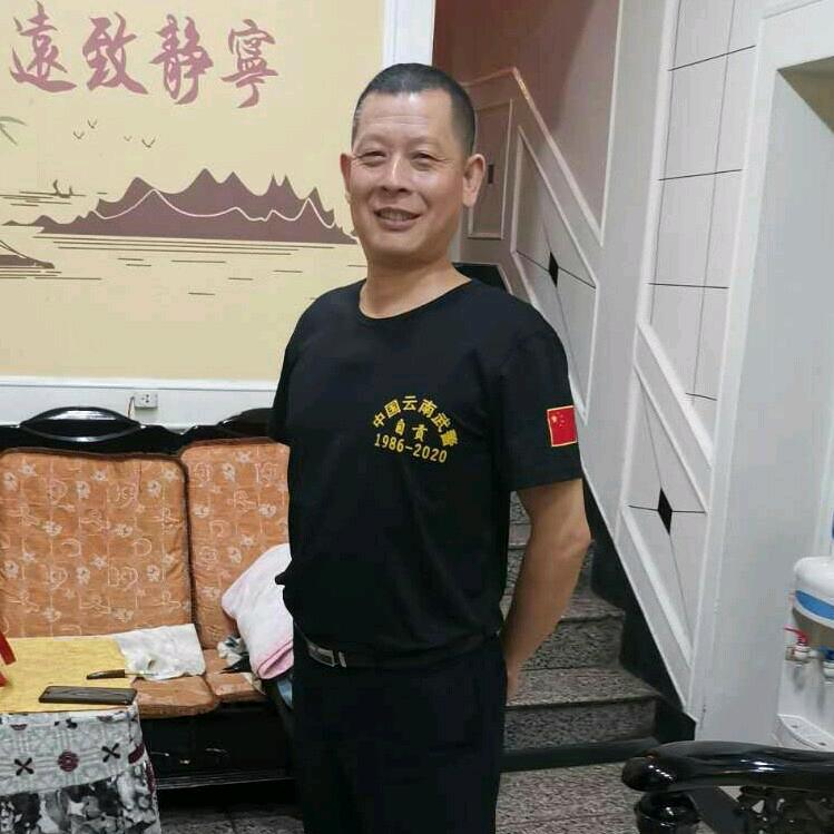 巴中堂