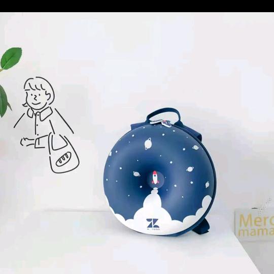 小灰象童装店