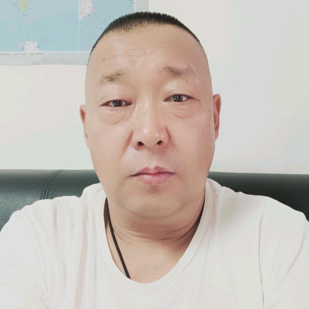 三三
