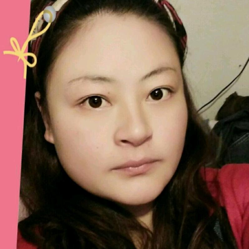 鸿荣妈