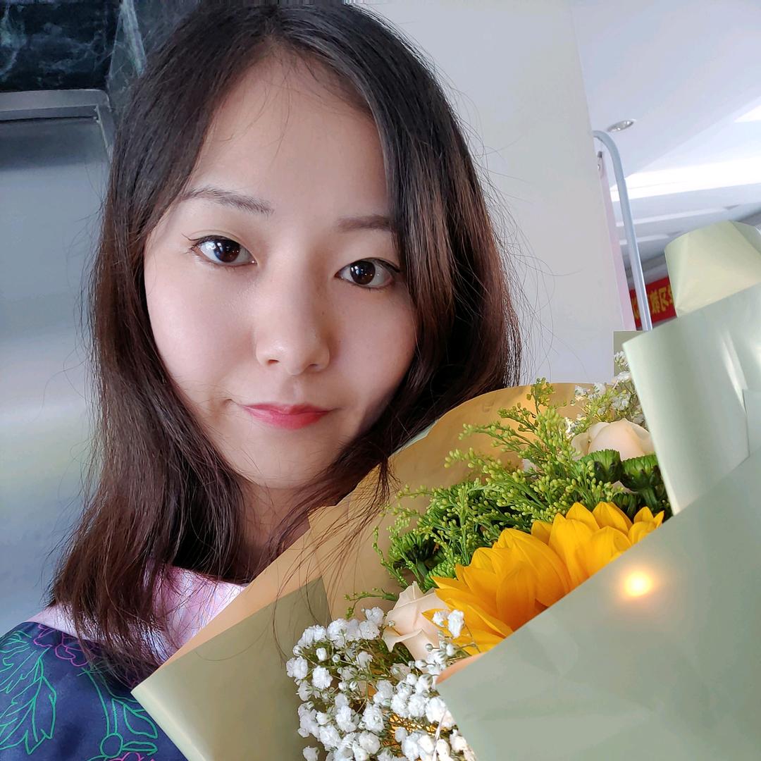 俄语老师妮娜