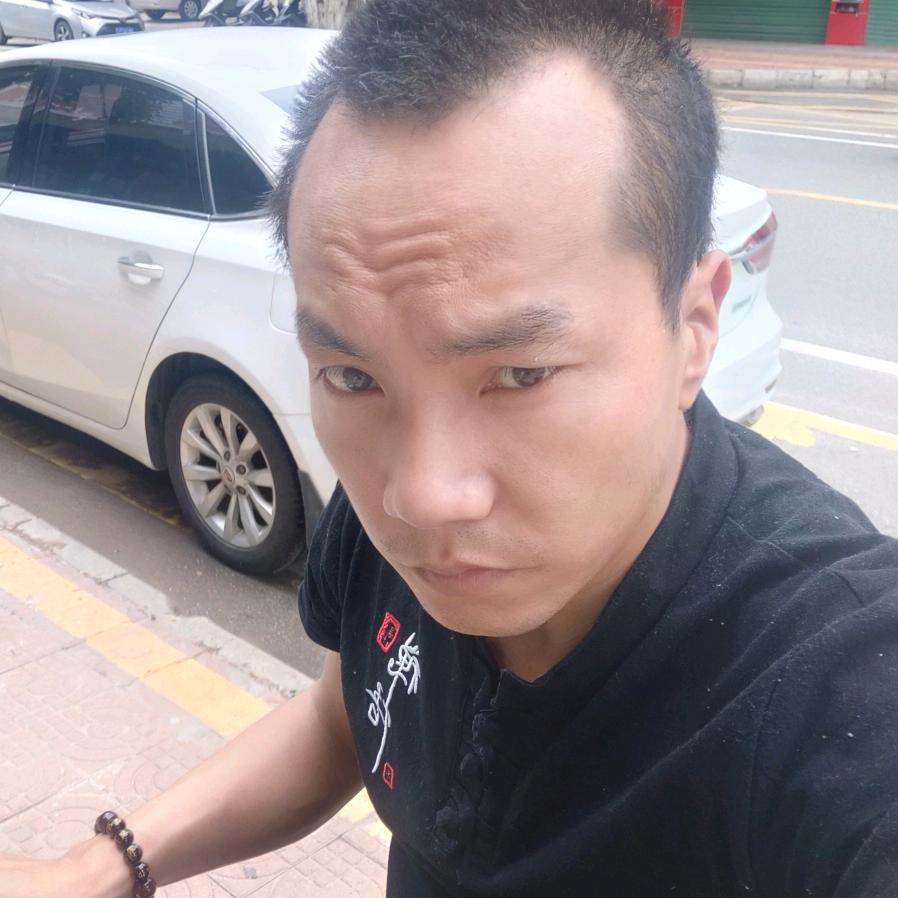 袁林
