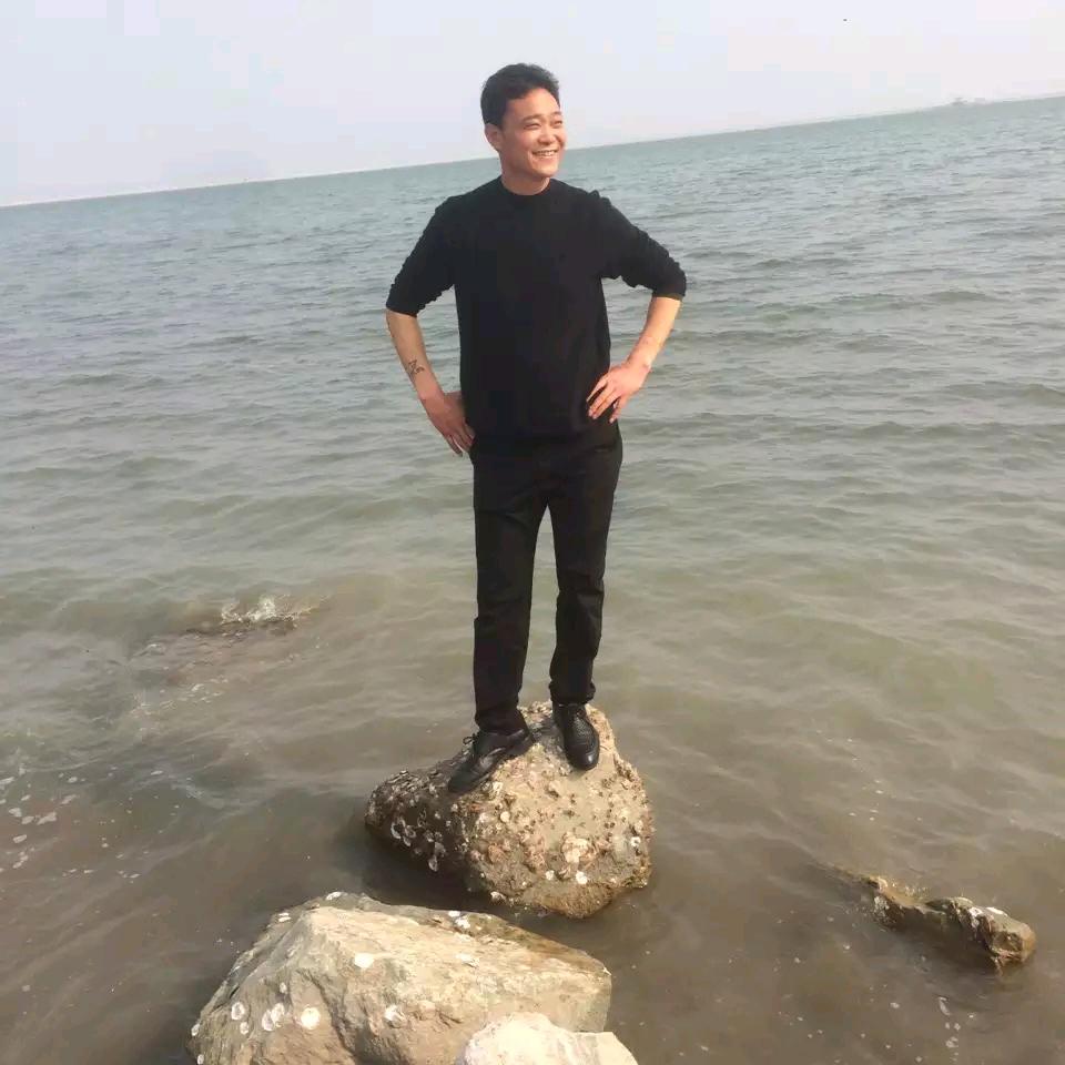 四哥