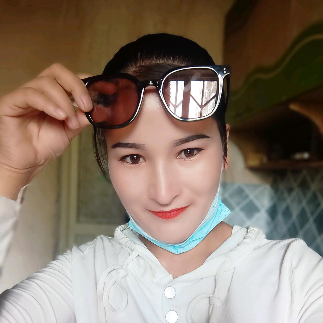 古丽 百货店