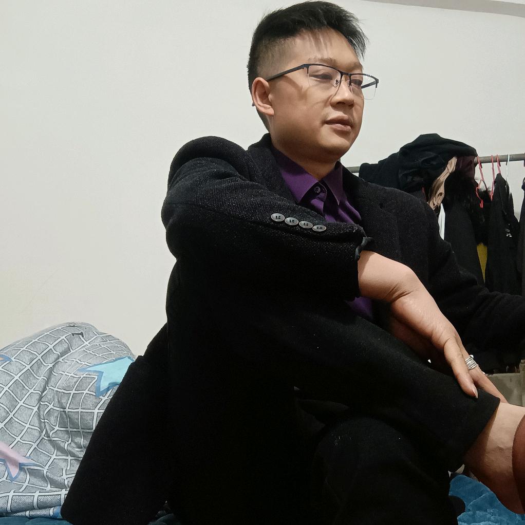 陶瓷   铲车小哥👁😘