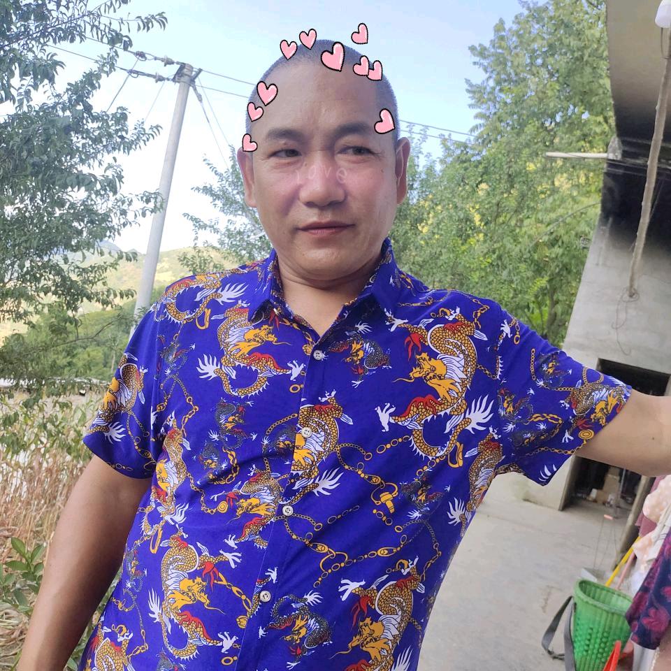 龙爱哥