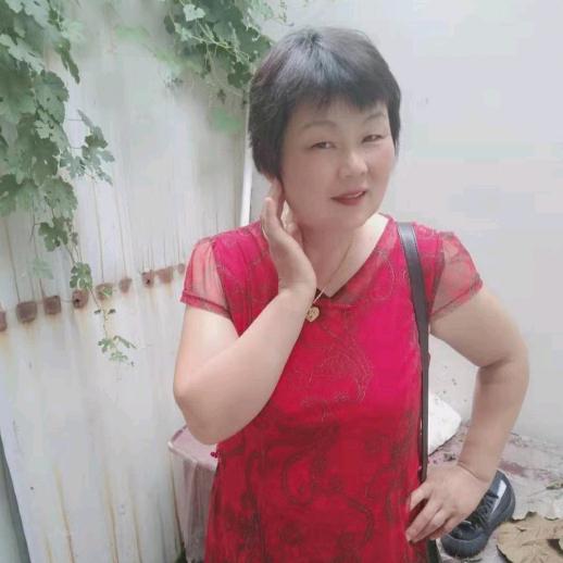 蒋店侯莉鞋服名店