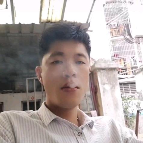 总为情伤😂😂