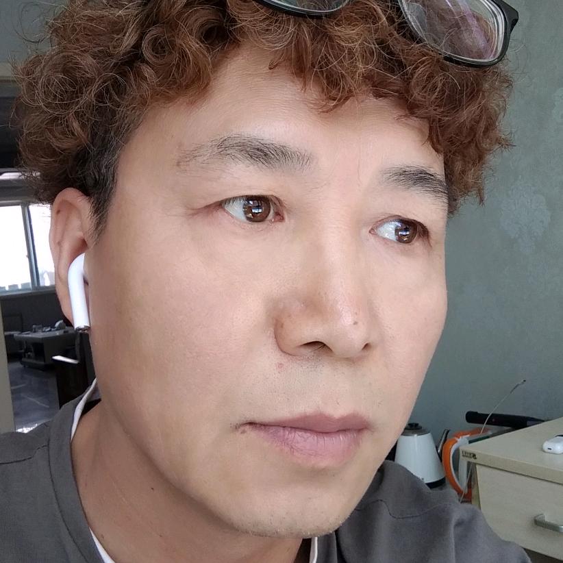 邹邹