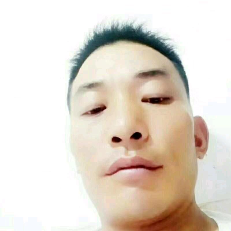 罗中华
