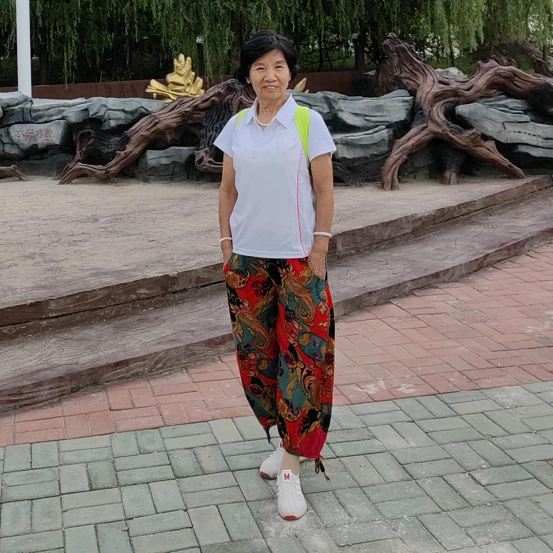 洁莲