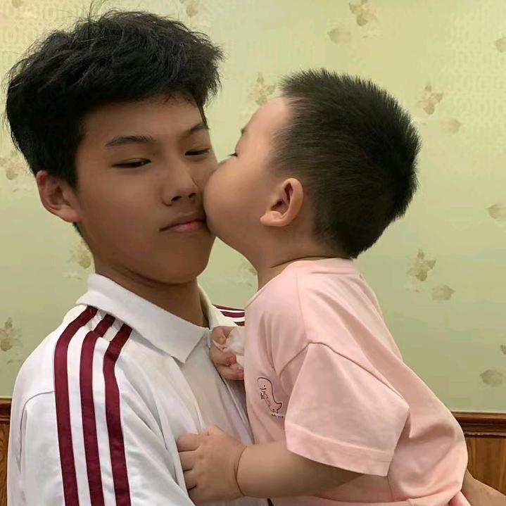 两只米老鼠