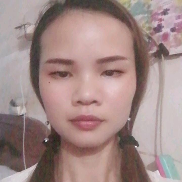 侗家阿妹