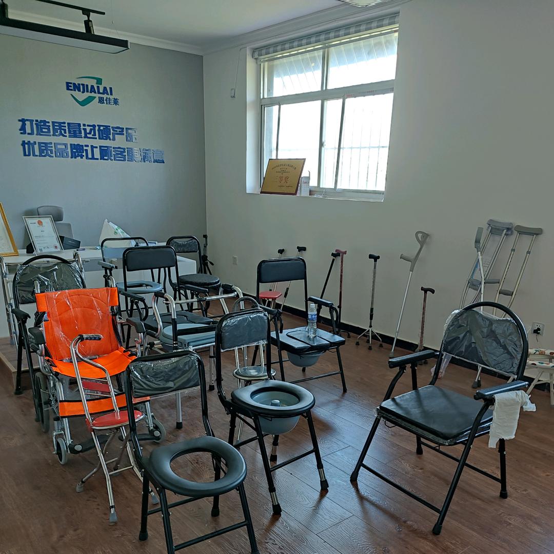 河北邢台巨鹿欧艺坐便椅小便器厂家直销