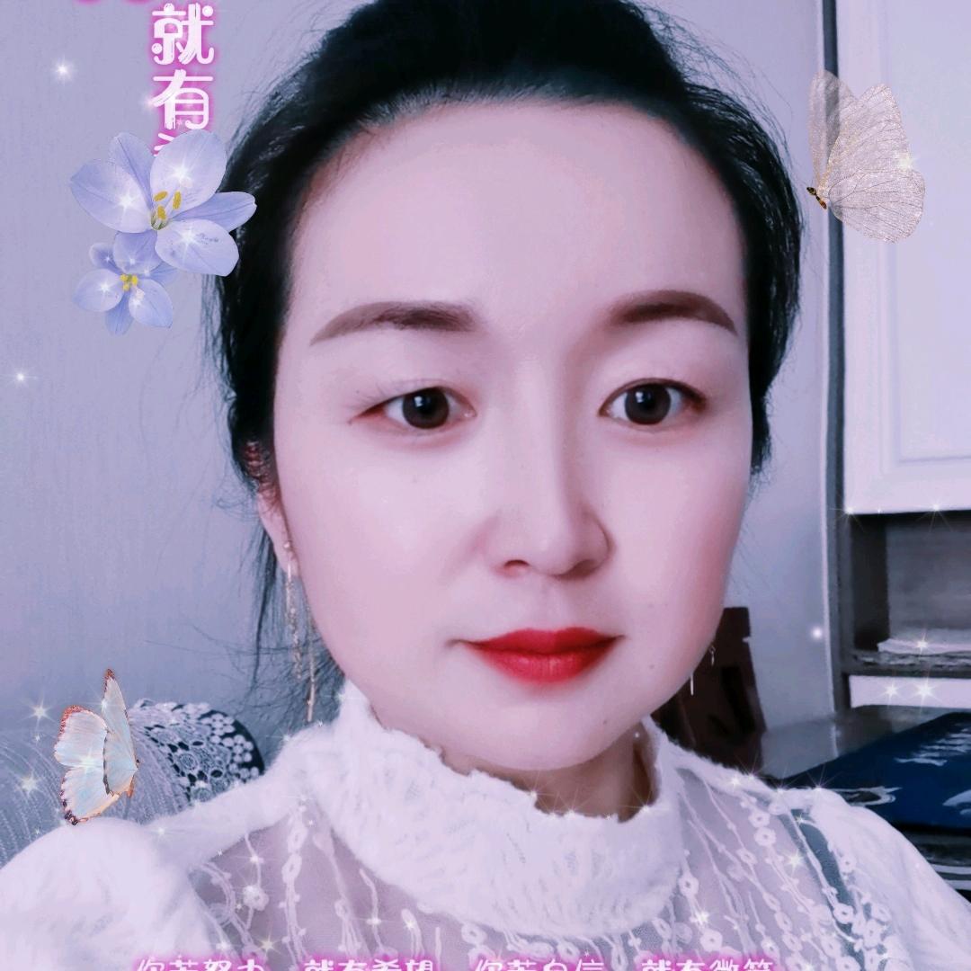 天高云淡