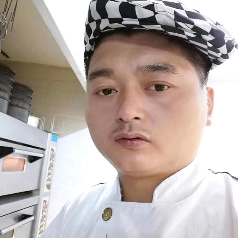 玲珑姐姐米拉蛋糕店