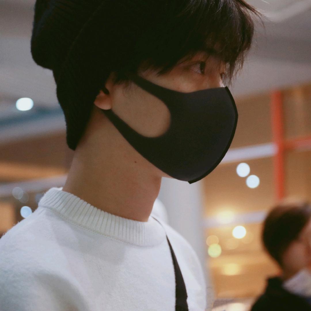 小月占戈 🐰