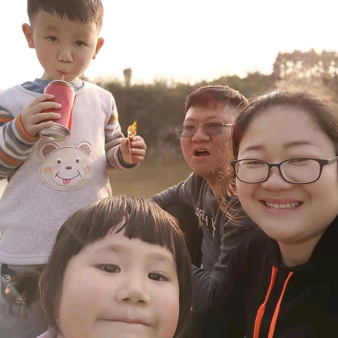 麻城芝麻黑白灰系列， 浪淘沙 赖伟杰