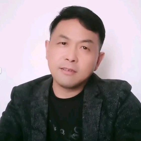 各类地板批发，装修设计。