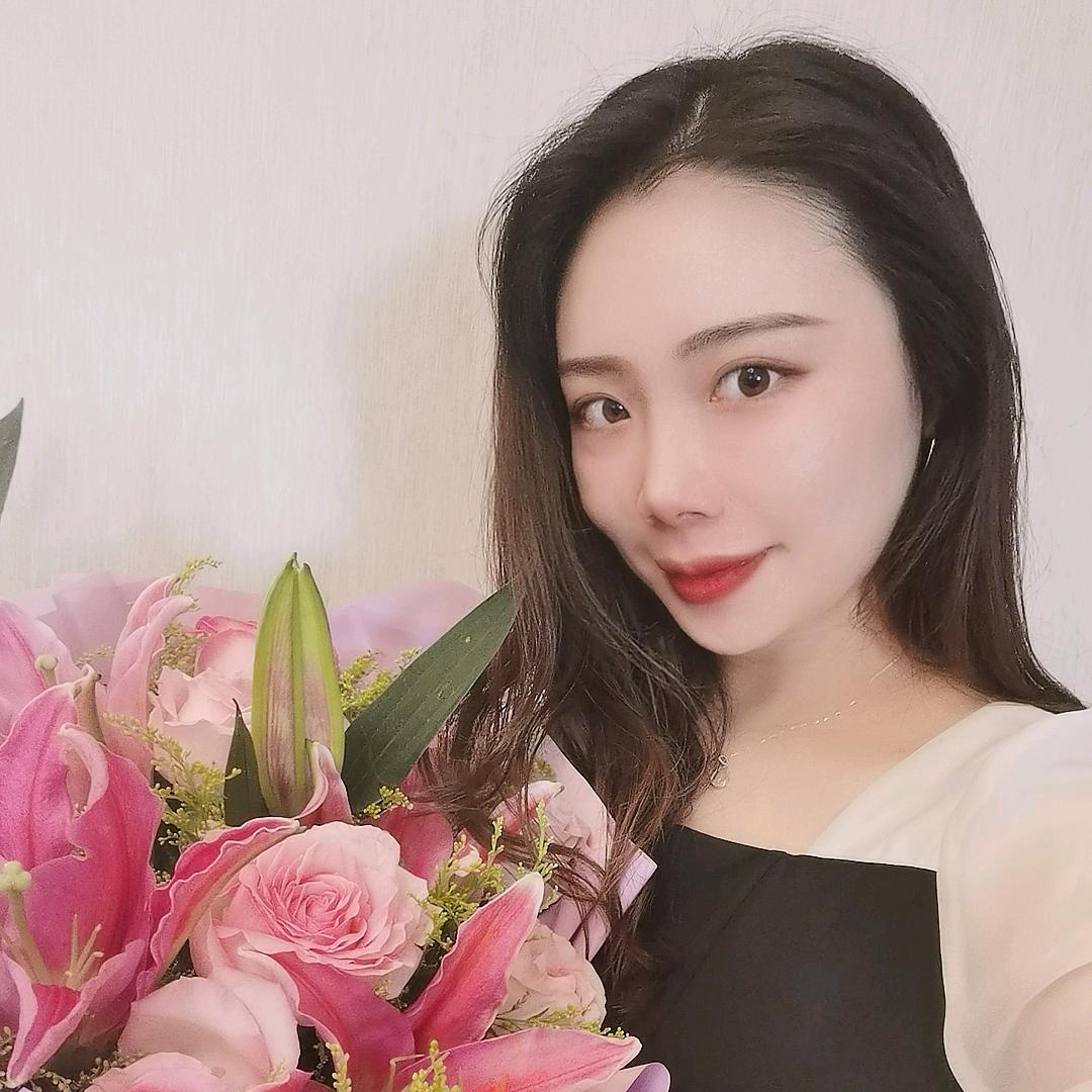 Yvonne'曦儿